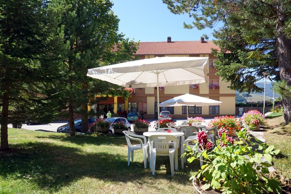 Family Hotel Como 리비손돌리 외부 사진